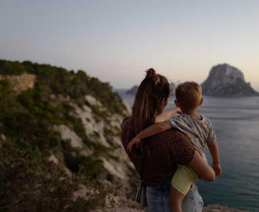 IBIZA MIT KIND