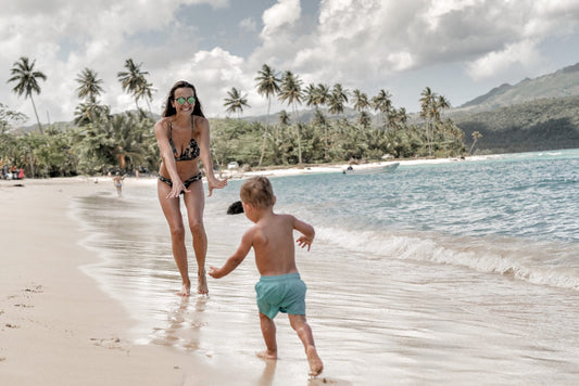 SAMANA HALBINSEL MIT KIND