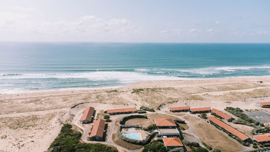 Coastline Surfcamp Seignosse – Familienfreundliche Unterkunft am Atlantik – stilvolle, familienfreundliche Reise mit Kindern