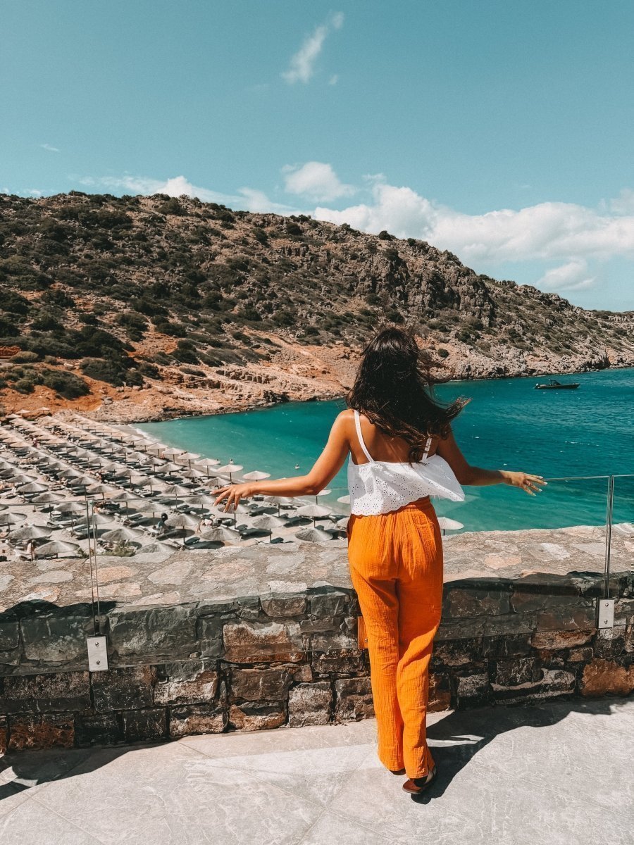 Daios Cove auf Kreta: Luxus trifft Familienhotel – stilvolle, familienfreundliche Reise mit Kindern