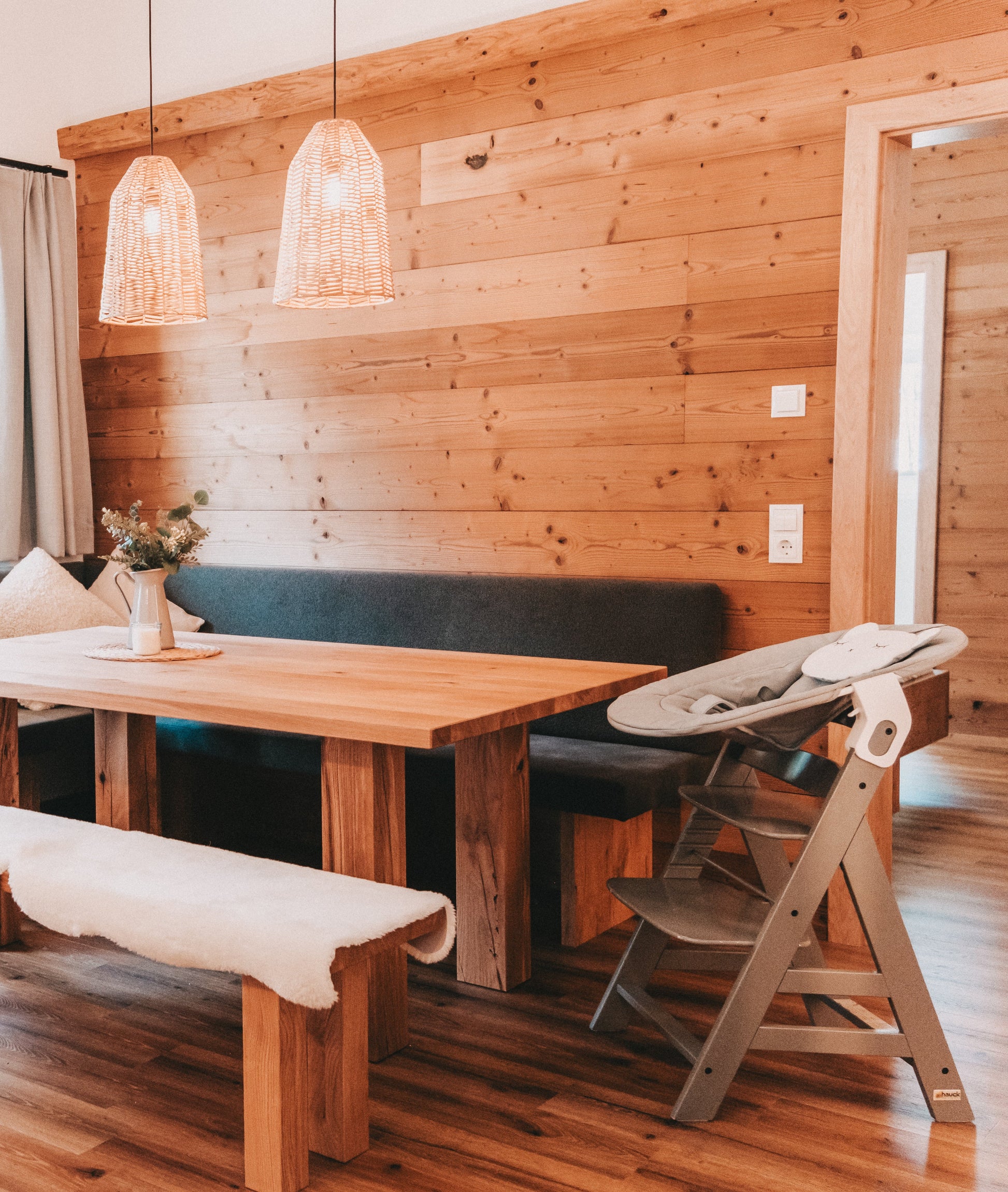 Lake View Lodge Flachau: Familienurlaub zwischen Badesee und Bergen