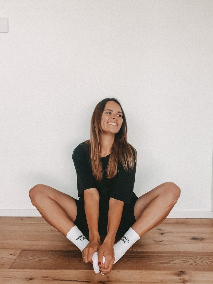 TRAVEL MORE WORRY LESS - Premium Socken – stilvolle, familienfreundliche Reise mit Kindern